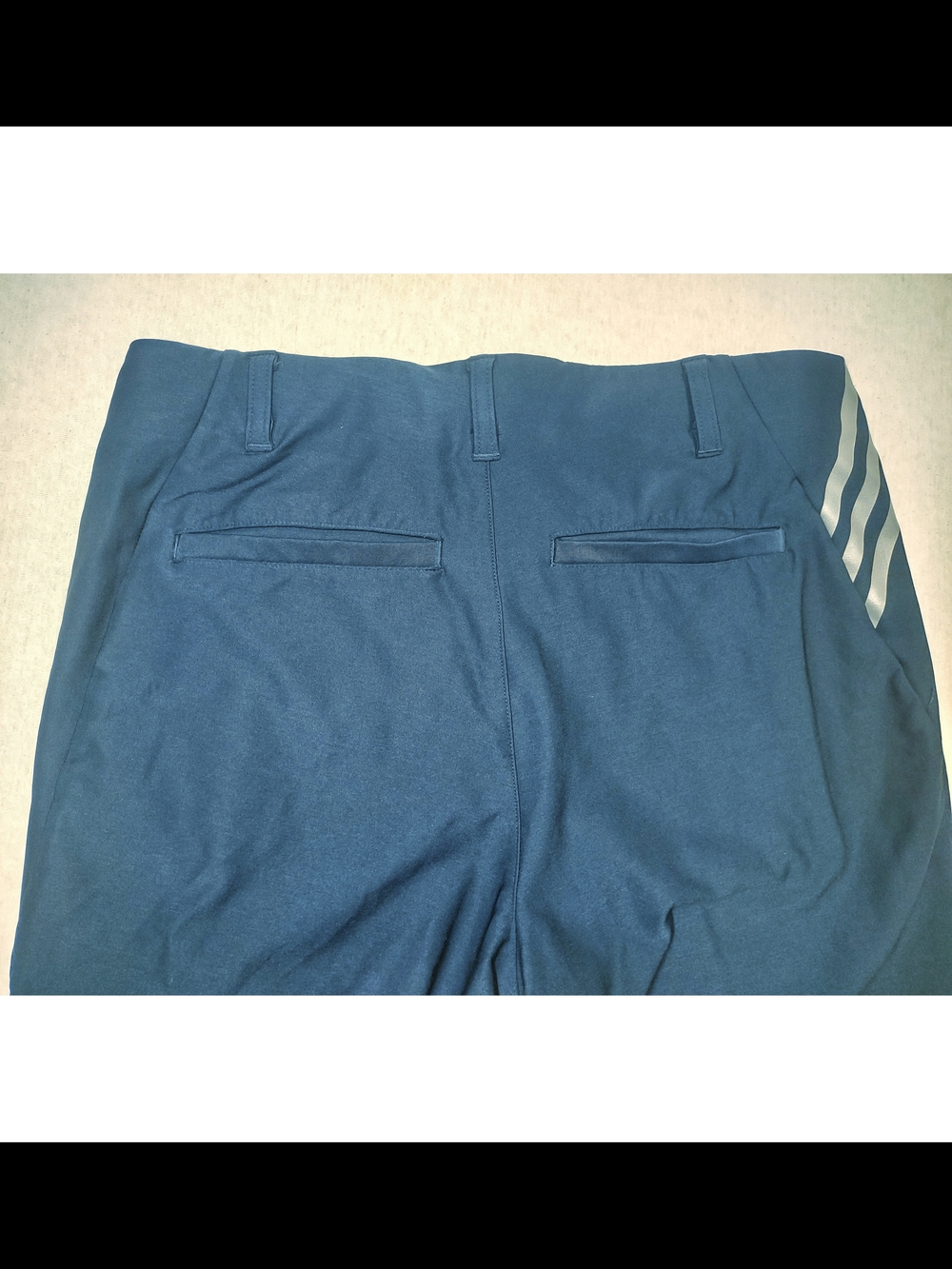 New Adidas Ultimate365 3-Stripes Tapered Men's Golf Trousers Navy Crew| 30/32 - Picture 5 of 7